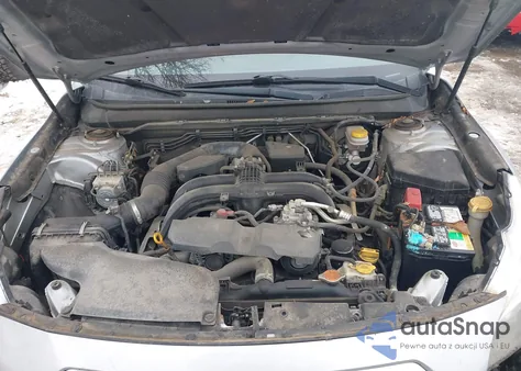 2015 Subaru Legacy 2.5I Limited z USA, uszkodzony, nr VIN 4S3BNBL63F3006047